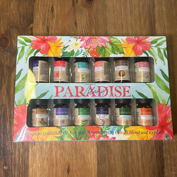 Lefleuria Island Paradise Aromatherapy Essential Oils Set of 12 Sealed - Picture 2 of 7